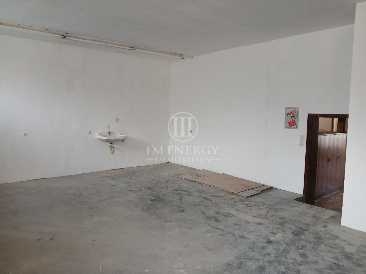 +++ Vielseitiges Anlageobjekt mit Werkstatt-Potenzial - Ideal für Autobastler & Handwerkerkönige +++